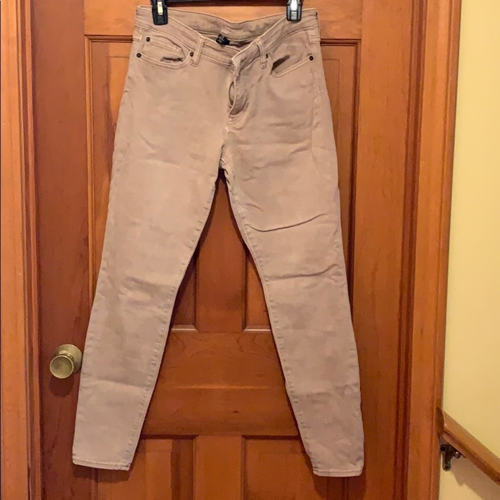 Khaki pants